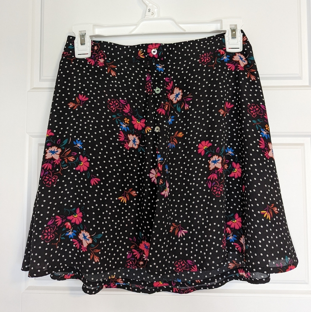 Express Skirt, Black with flowers